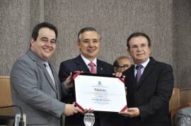 Eduardo Amorim recebe Ttulo de Cidado Aracajuano